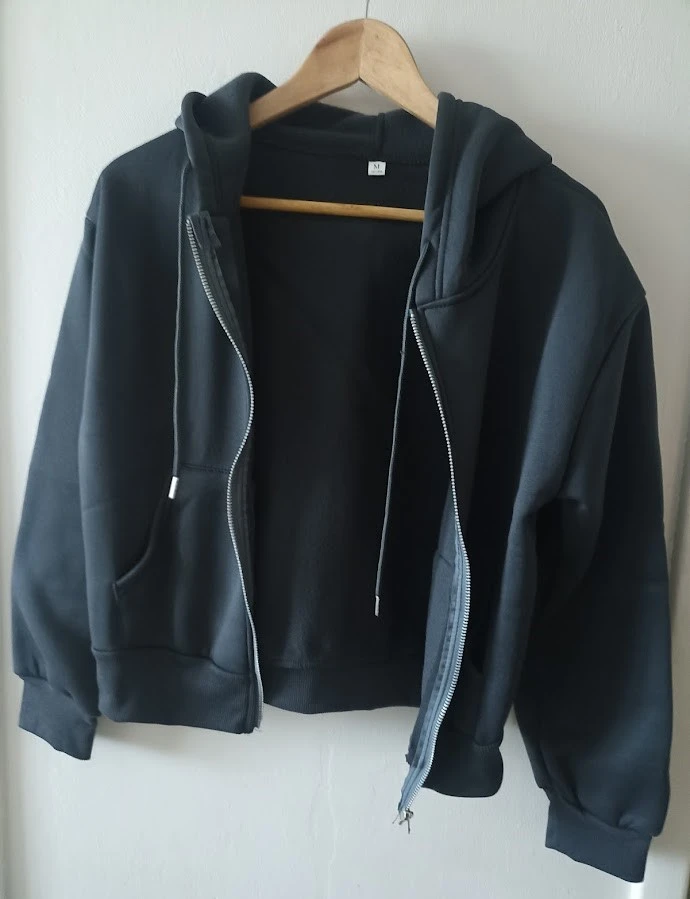 Chaqueta/Sudadera con capucha y cremallera gris, interior de franela suave - NUEVO - Talla M – photo 2